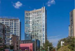 德惠悬浮门制造商